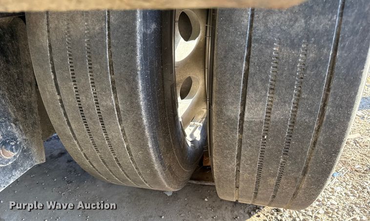 image for item EC4534 2014 Trail King lowboy equipment trailer