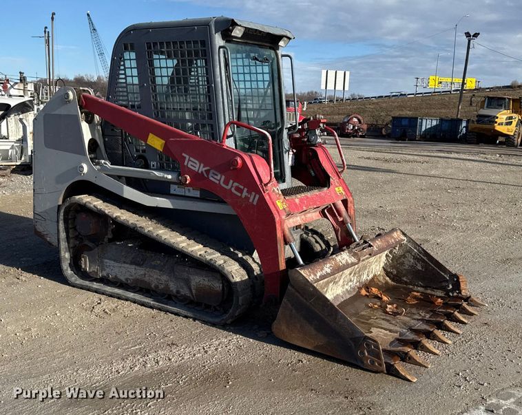image for item EC4535 2015 Takeuchi TL8 tracked skid steer loader
