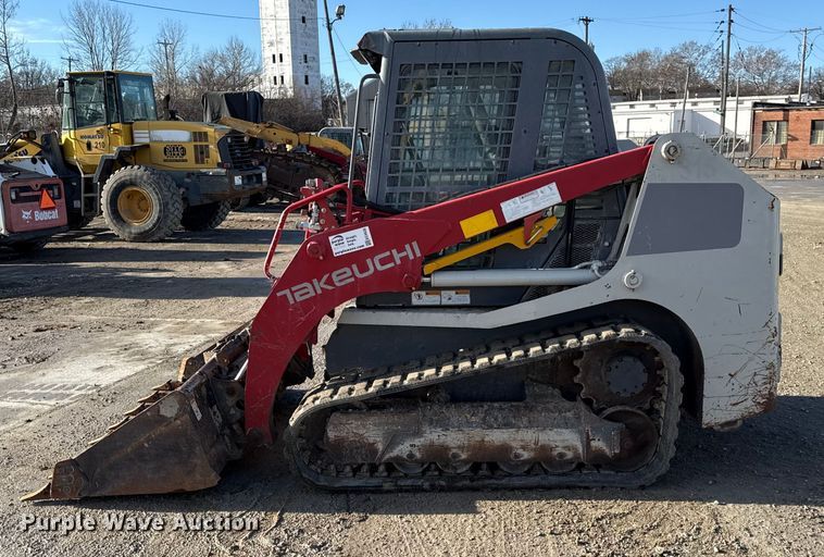image for item EC4535 2015 Takeuchi TL8 tracked skid steer loader