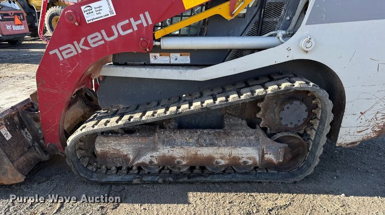 image for item EC4535 2015 Takeuchi TL8 tracked skid steer loader