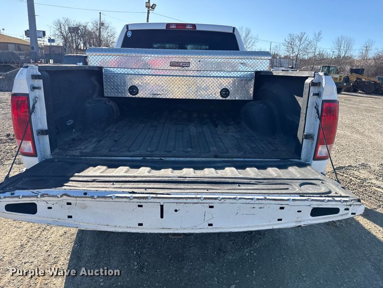 image for item EC4538 2017 RAM 2500 Crew Cab pickup truck