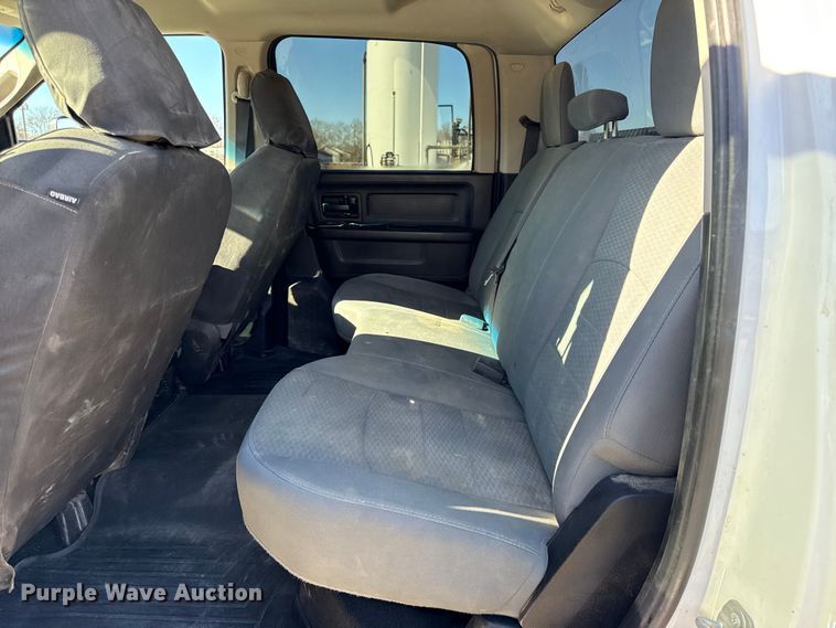 image for item EC4538 2017 RAM 2500 Crew Cab pickup truck