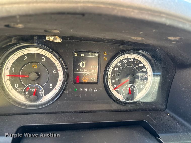 image for item EC4539 2018 RAM 2500 Crew Cab pickup truck