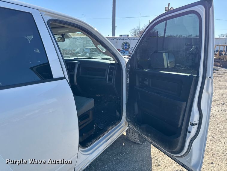 image for item EC4539 2018 RAM 2500 Crew Cab pickup truck