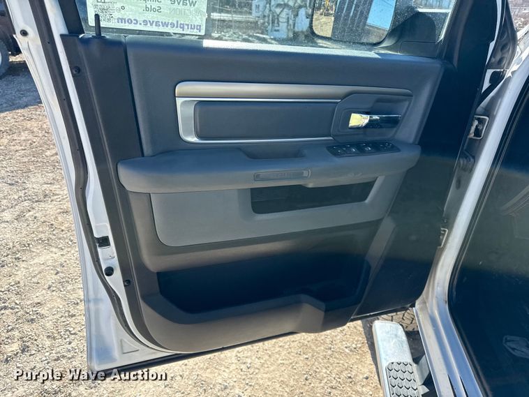 image for item EC4541 2017 RAM 2500 Crew Cab pickup truck