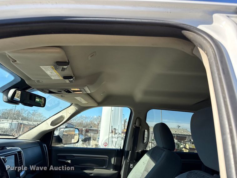 image for item EC4541 2017 RAM 2500 Crew Cab pickup truck