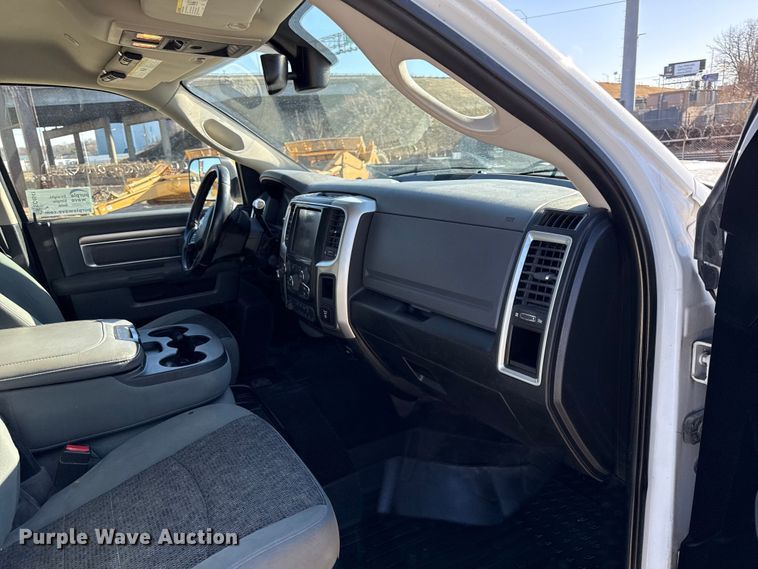 image for item EC4541 2017 RAM 2500 Crew Cab pickup truck