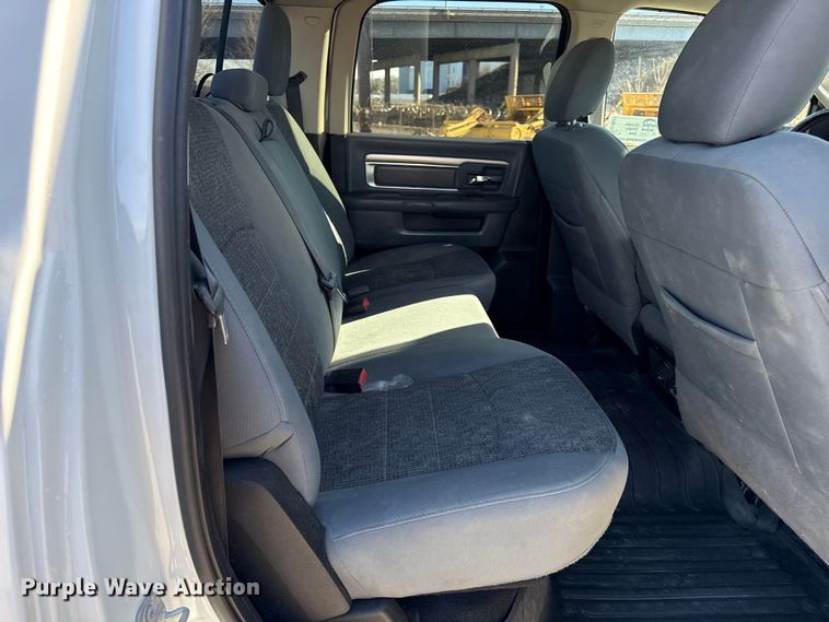 image for item EC4541 2017 RAM 2500 Crew Cab pickup truck