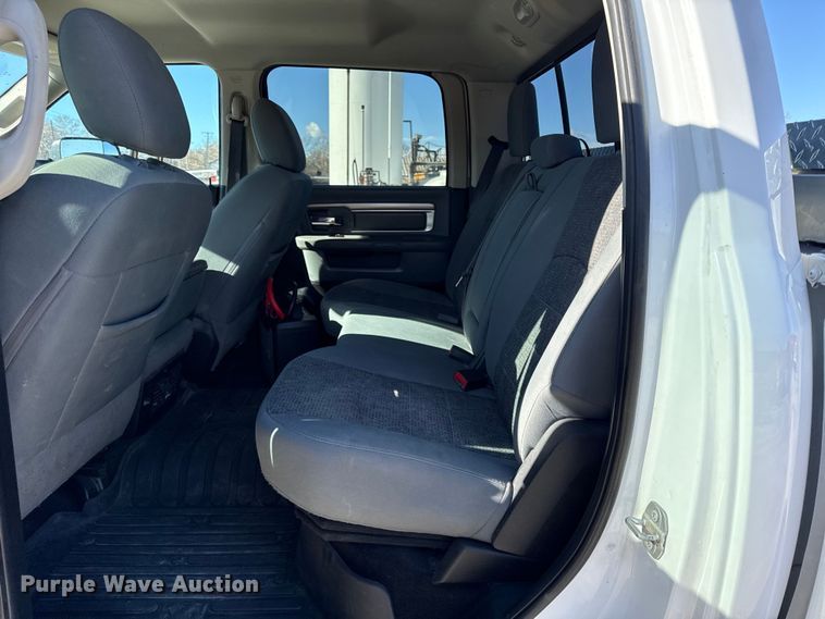 image for item EC4541 2017 RAM 2500 Crew Cab pickup truck