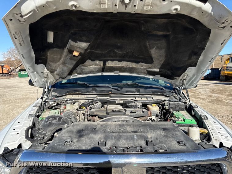 image for item EC4541 2017 RAM 2500 Crew Cab pickup truck