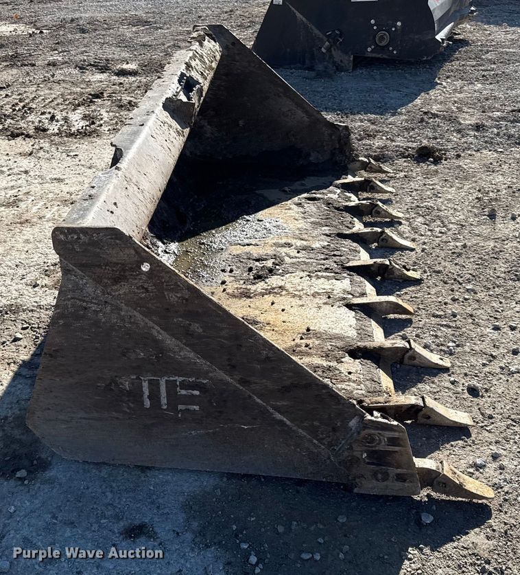 image for item EC4543 WB 84