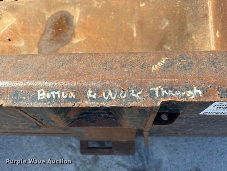 image for item EC4545 78