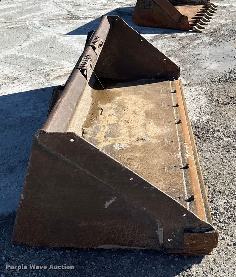 image for item EC4547 78