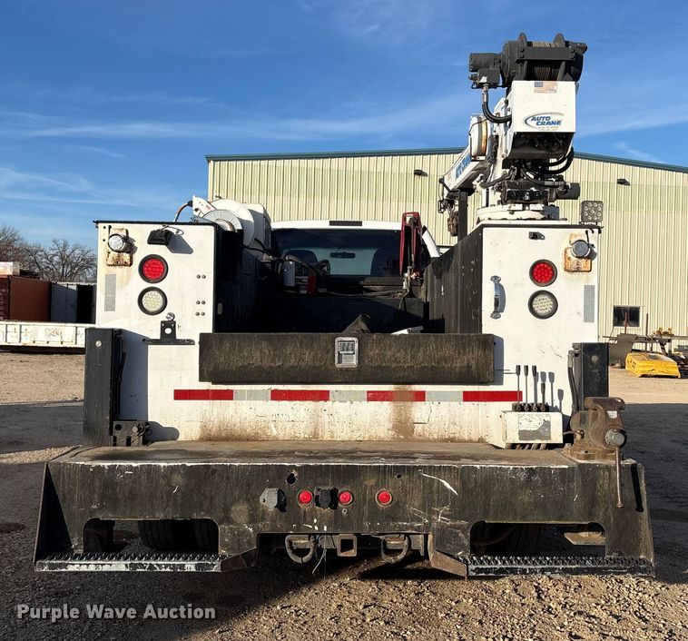 image for item EC8171 2008 Ford F650 Super Duty utility / service truck