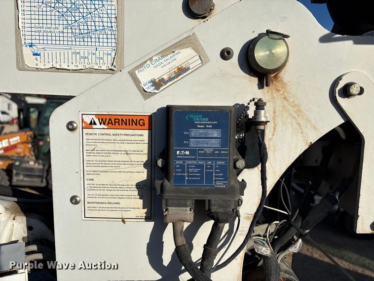 image for item EC8171 2008 Ford F650 Super Duty utility / service truck