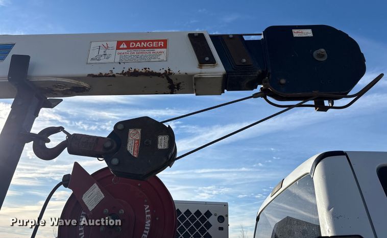 image for item EC8171 2008 Ford F650 Super Duty utility / service truck