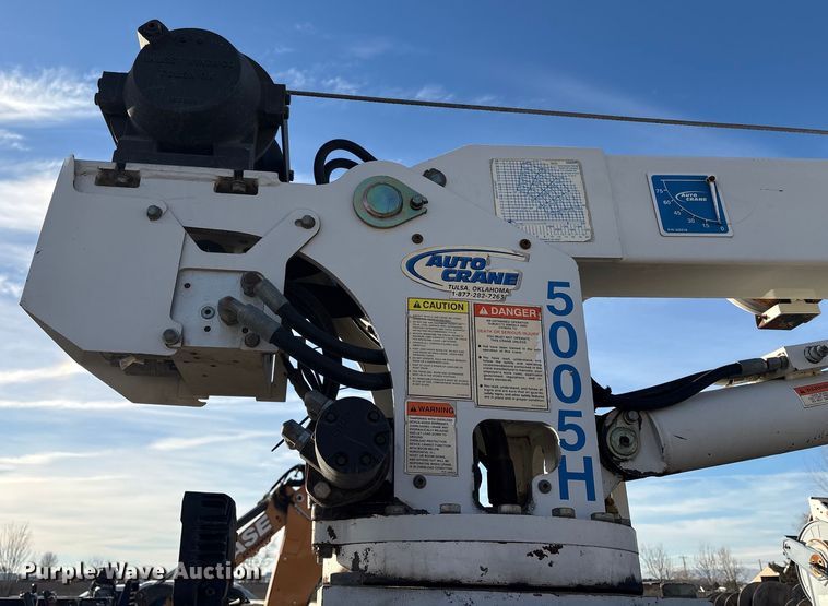 image for item EC8171 2008 Ford F650 Super Duty utility / service truck