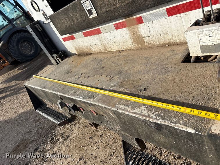 image for item EC8171 2008 Ford F650 Super Duty utility / service truck