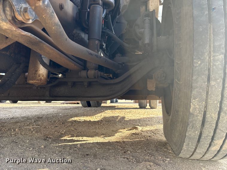 image for item EC8171 2008 Ford F650 Super Duty utility / service truck