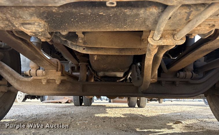 image for item EC8171 2008 Ford F650 Super Duty utility / service truck