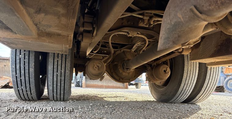 image for item EC8171 2008 Ford F650 Super Duty utility / service truck