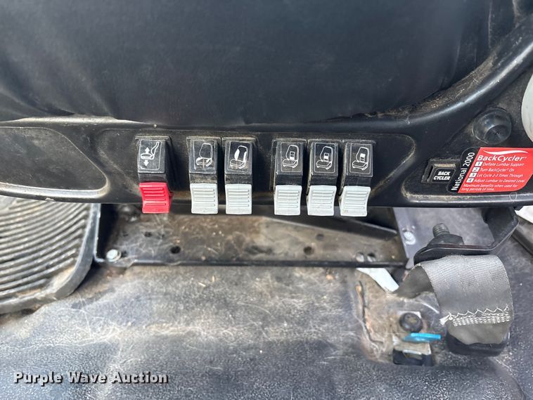 image for item EC8171 2008 Ford F650 Super Duty utility / service truck