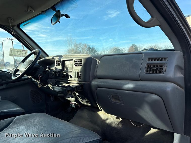 image for item EC8171 2008 Ford F650 Super Duty utility / service truck