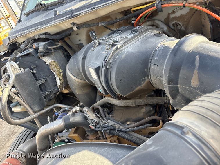 image for item EC8171 2008 Ford F650 Super Duty utility / service truck