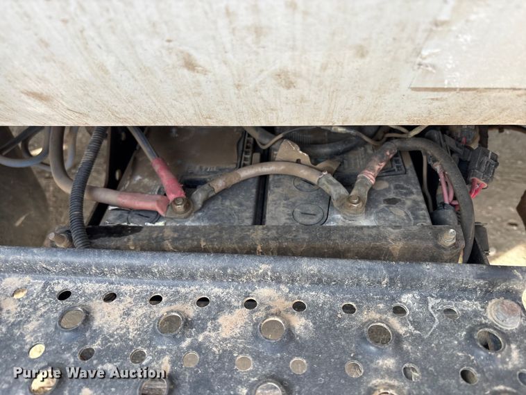 image for item EC8171 2008 Ford F650 Super Duty utility / service truck