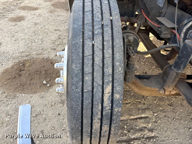 image for item EC8171 2008 Ford F650 Super Duty utility / service truck