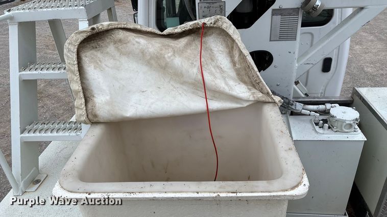 image for item ED2432 2012 Freightliner Business Class M2 digger derrick truck