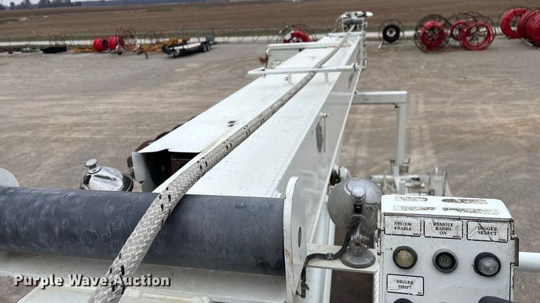 image for item ED2432 2012 Freightliner Business Class M2 digger derrick truck