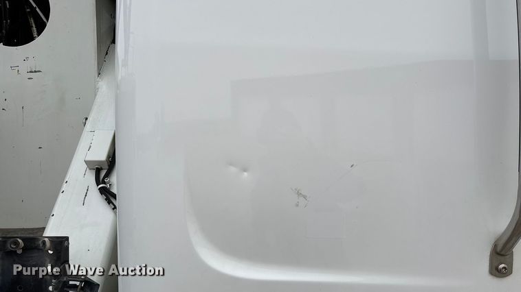 image for item ED2432 2012 Freightliner Business Class M2 digger derrick truck