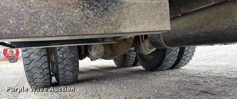 image for item ED2432 2012 Freightliner Business Class M2 digger derrick truck