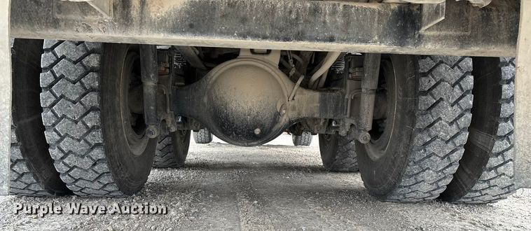 image for item ED2432 2012 Freightliner Business Class M2 digger derrick truck