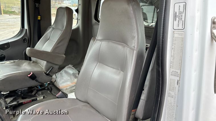 image for item ED2432 2012 Freightliner Business Class M2 digger derrick truck