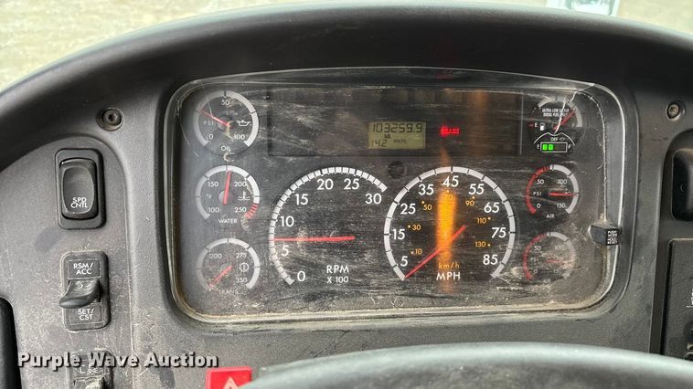 image for item ED2432 2012 Freightliner Business Class M2 digger derrick truck