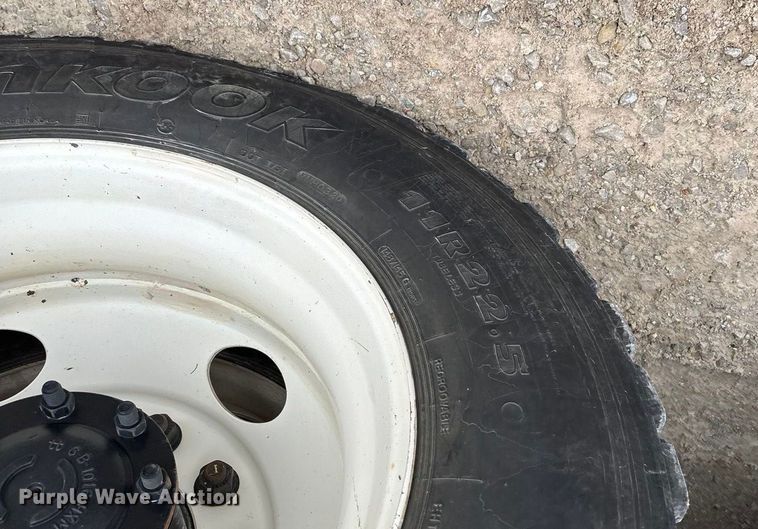 image for item ED2432 2012 Freightliner Business Class M2 digger derrick truck