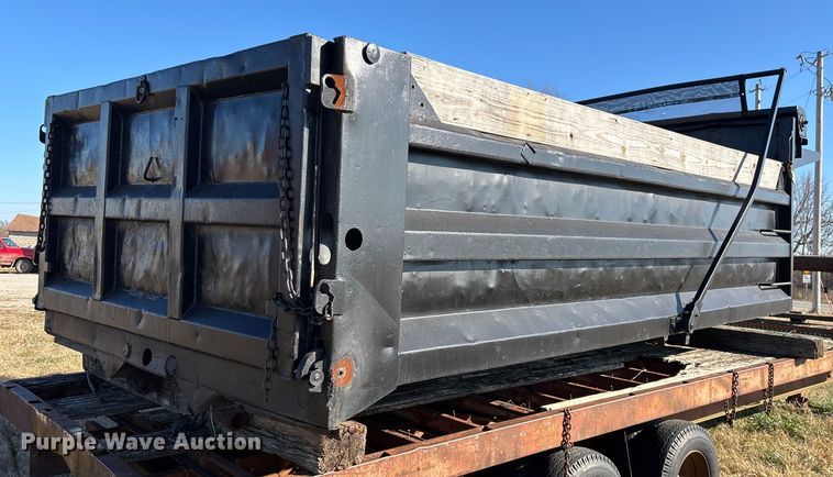 image for item ED2435 Dump truck bed