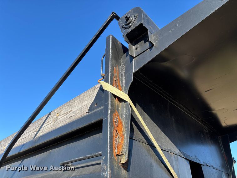image for item ED2435 Dump truck bed