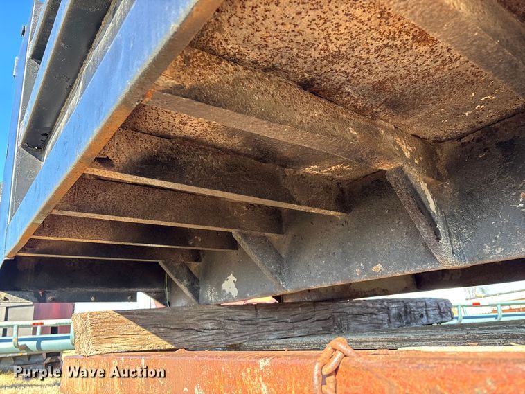 image for item ED2435 Dump truck bed