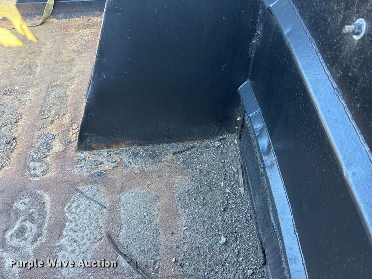 image for item ED2435 Dump truck bed