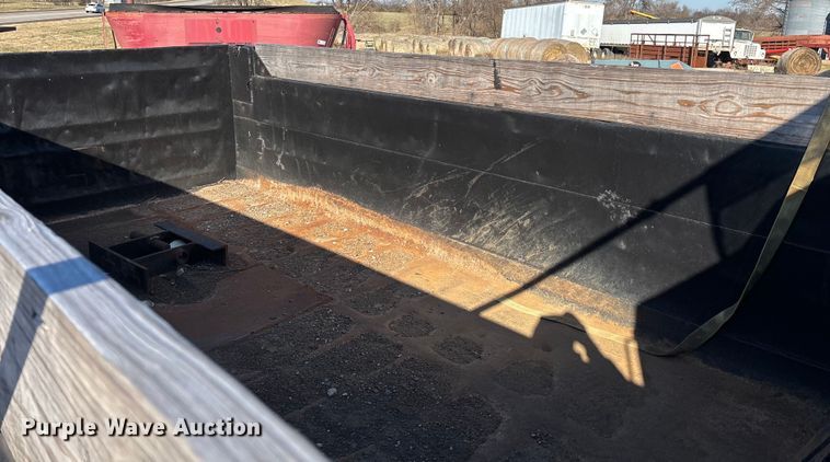 image for item ED2435 Dump truck bed