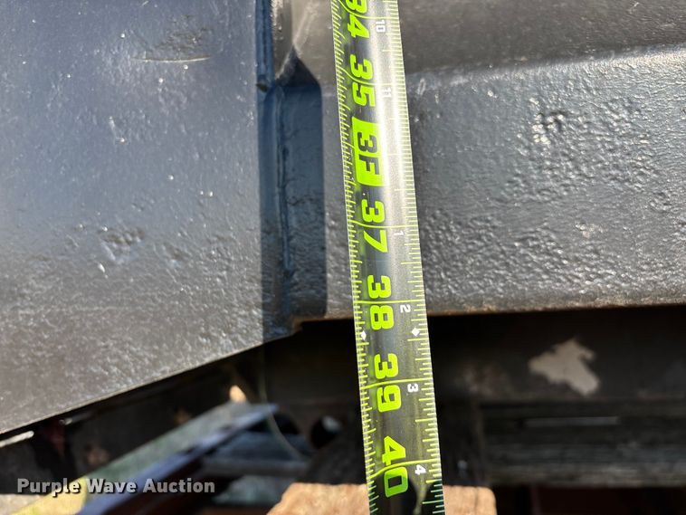 image for item ED2435 Dump truck bed