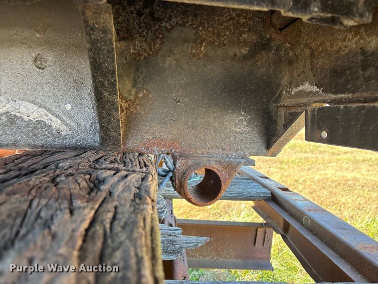 image for item ED2435 Dump truck bed