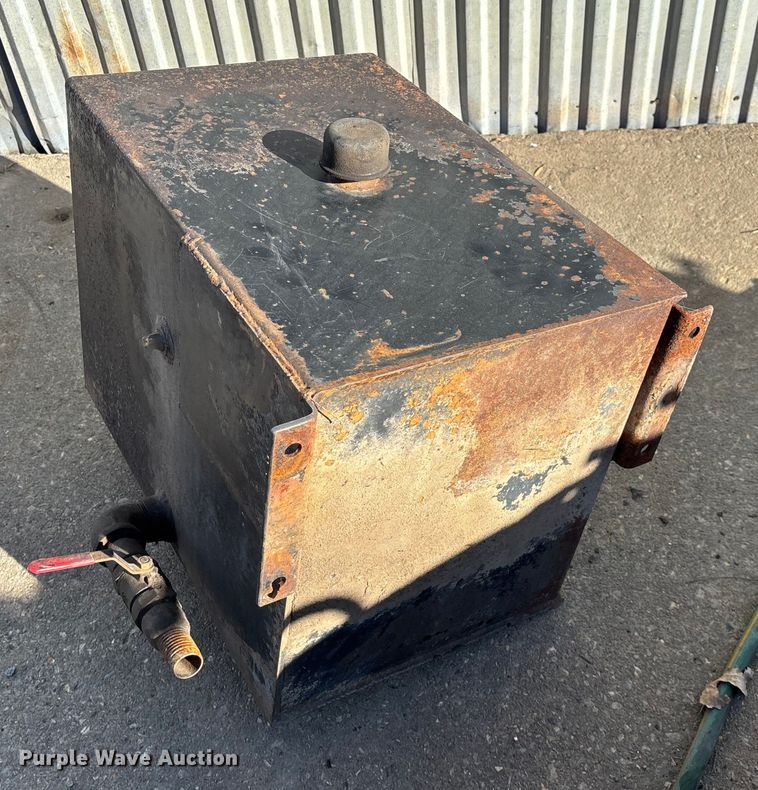 image for item ED2435 Dump truck bed