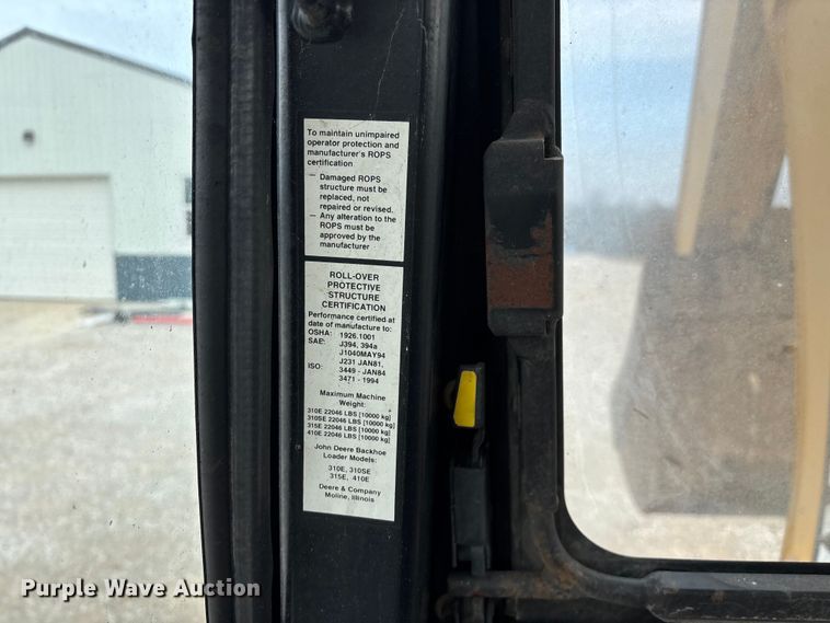 image for item ED2444 1999 John Deere 310E backhoe