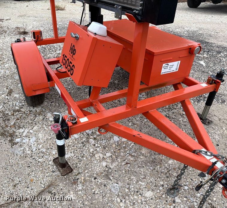 image for item ED5041 2017 Hi-Way Safety message board trailer