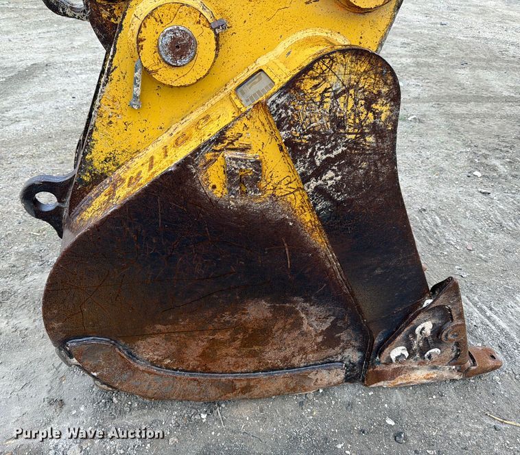 image for item ED5044 2015 Caterpillar 323F L excavator