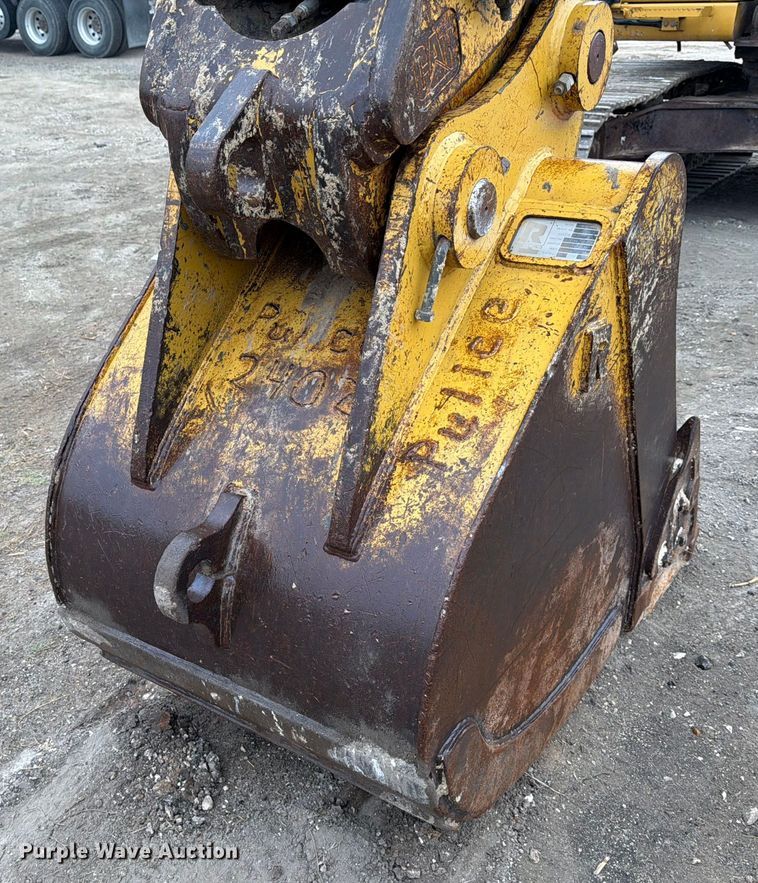 image for item ED5044 2015 Caterpillar 323F L excavator